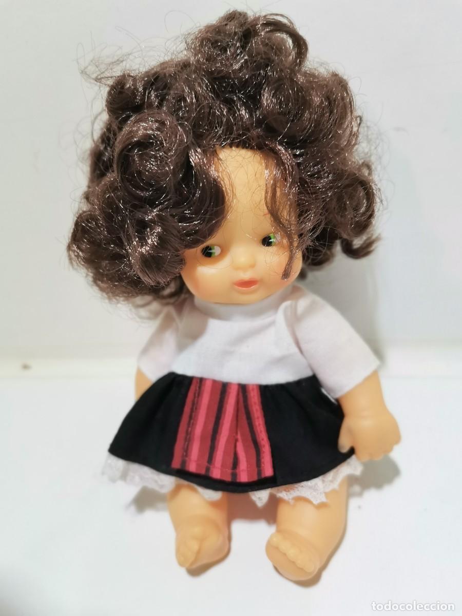 Mu&ntilde;ecas Lesly y Barriguitas: mu&ntilde;eca barriguitas pelo rizado - Foto 5
