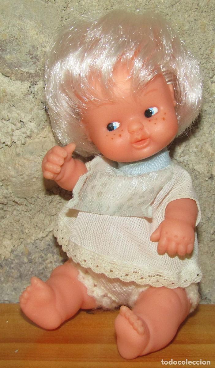 Mu&ntilde;ecas Lesly y Barriguitas: ANTIGUA MU&Ntilde;ECA BARRIGUITAS DE FAMOSA - PELO BLANCO, PECOSA - A&Ntilde;OS 70/80