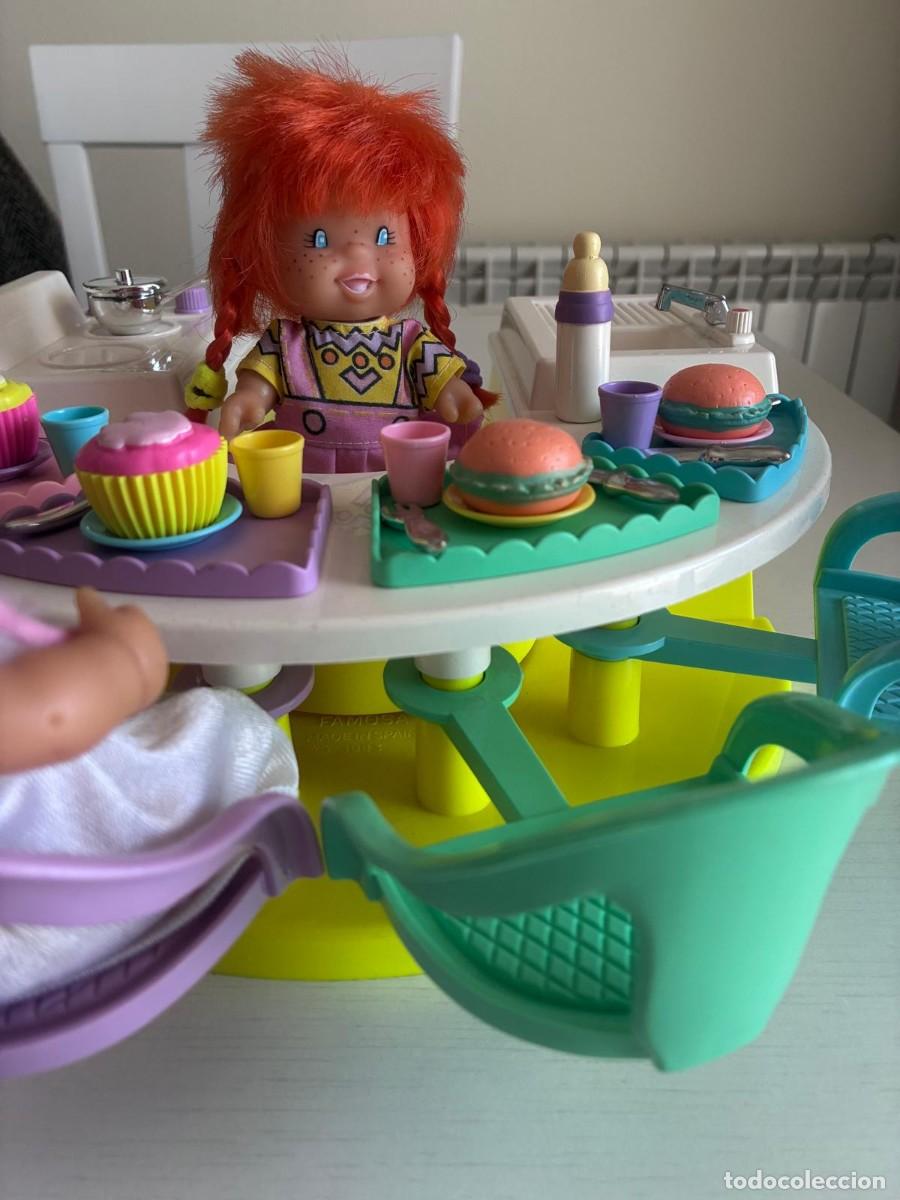 Mu&ntilde;ecas Lesly y Barriguitas: Cocinita barriguitas - Foto 2