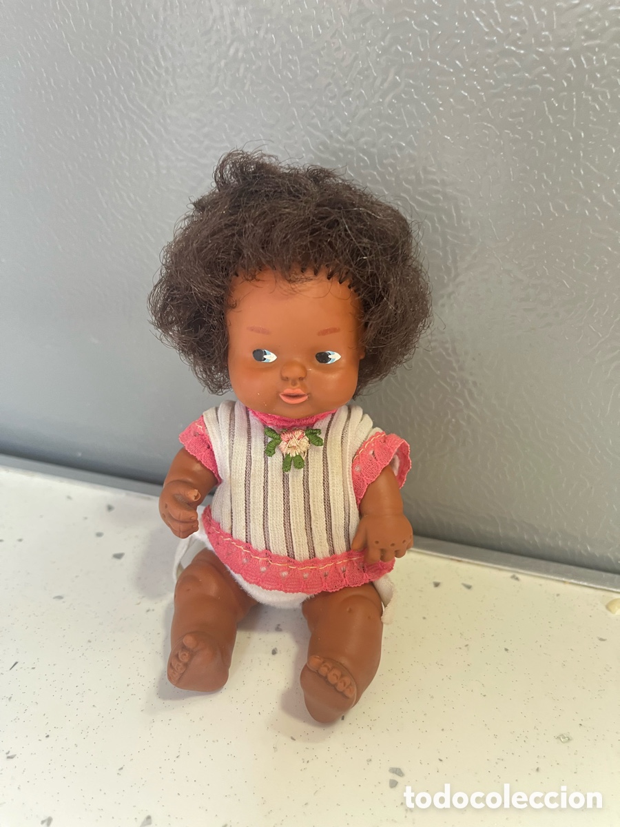 Mu&ntilde;ecas Lesly y Barriguitas: Preciosa barriguita Negrita con camisa original con etiqueta