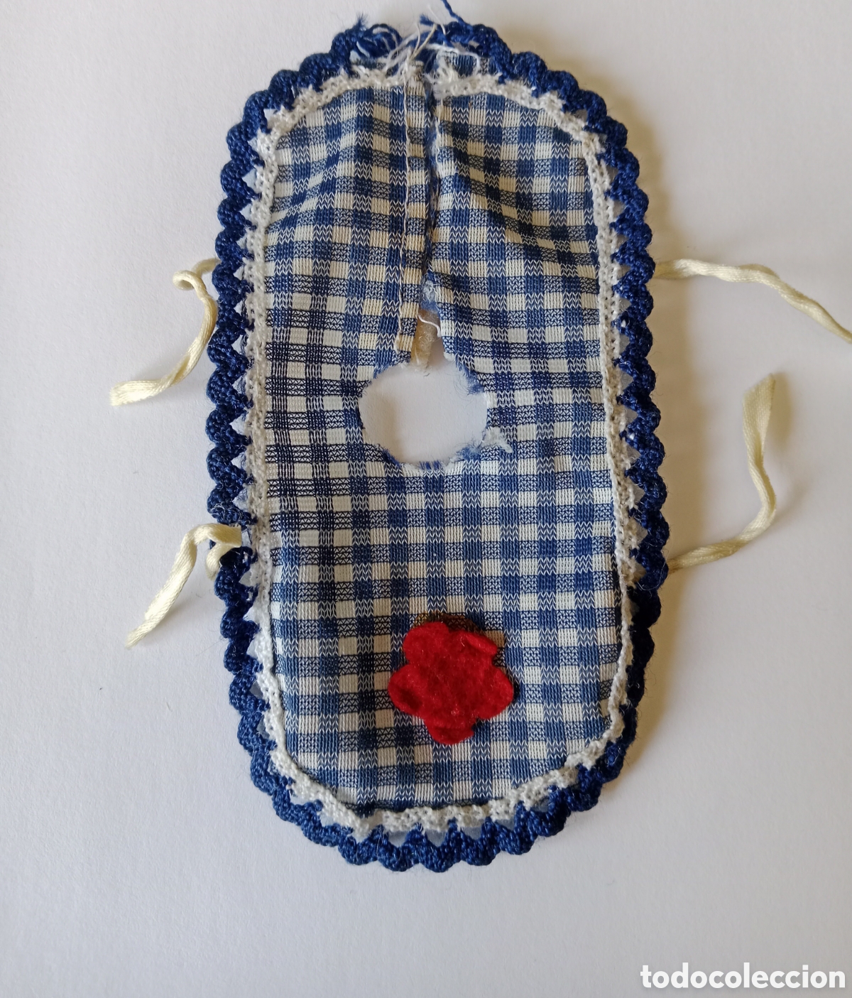 Mu&ntilde;ecas Lesly y Barriguitas: BABERO DE BARRIGUITAS