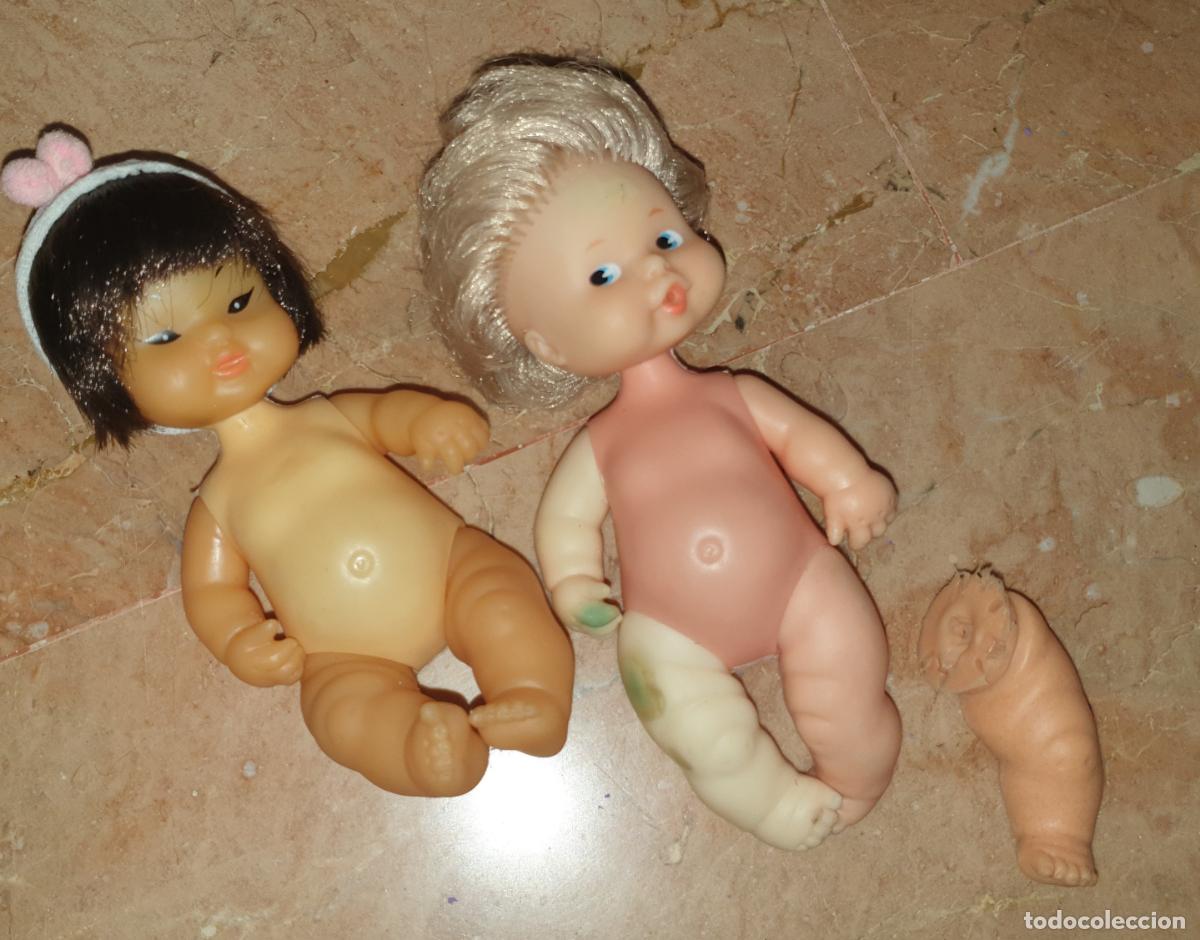Mu&ntilde;ecas Lesly y Barriguitas: 2 BARRIGUITAS china y blanca A&Ntilde;OS 80 + pierna repuesto