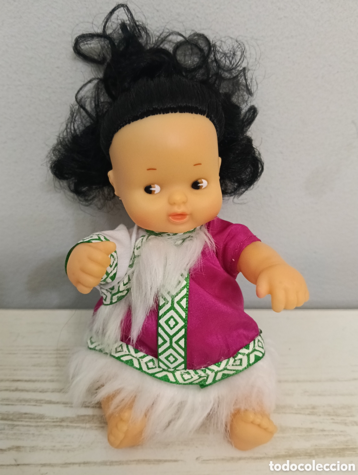 Mu&ntilde;ecas Lesly y Barriguitas: Mu&ntilde;eca Barriguitas del Mundo - Mongolia (Famosa)