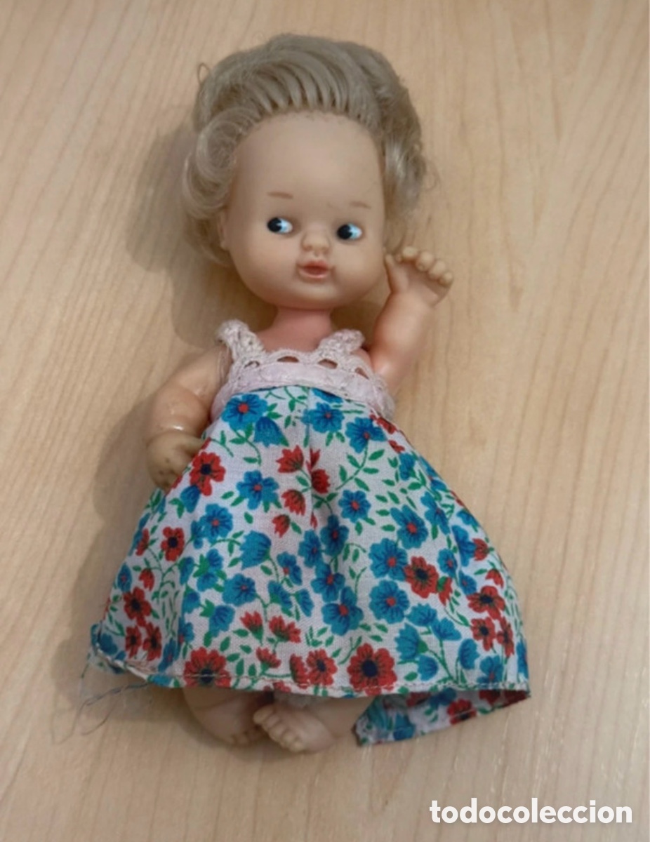 Mu&ntilde;ecas Lesly y Barriguitas: Vintage Barriguita de famosas