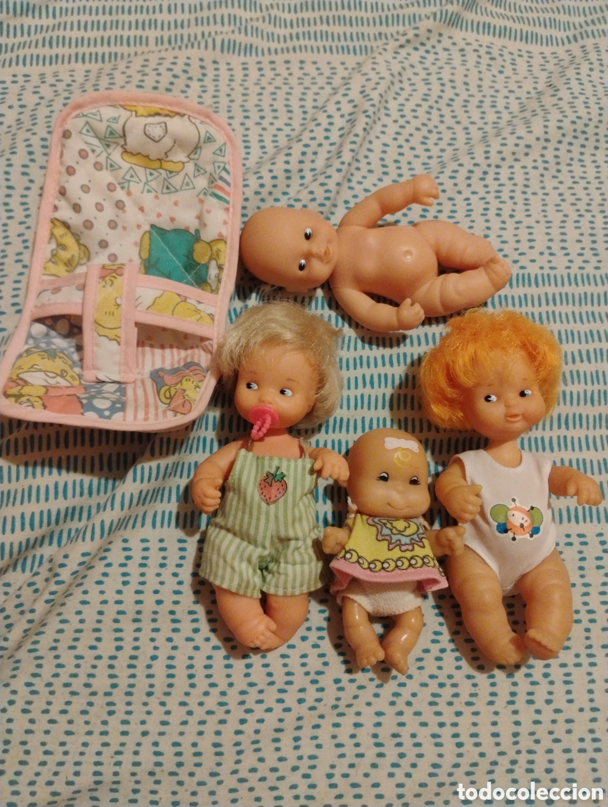 Mu&ntilde;ecas Lesly y Barriguitas: &diams; Lote 3 Mu&ntilde;ecos Barriguitas y Primito Famosa + Portabeb&eacute; y Clon