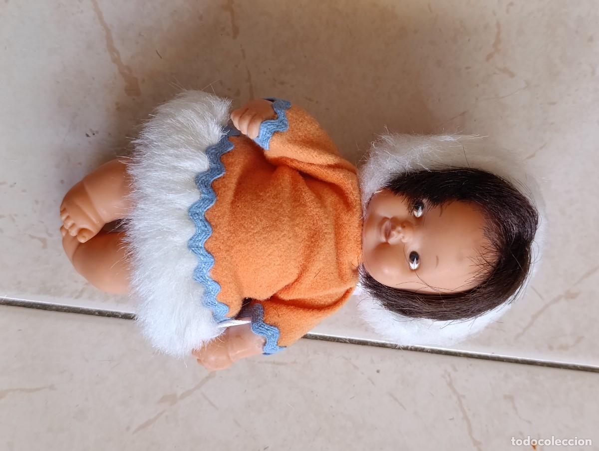 Mu&ntilde;ecas Lesly y Barriguitas: Barriguitas Famosa Esquimal