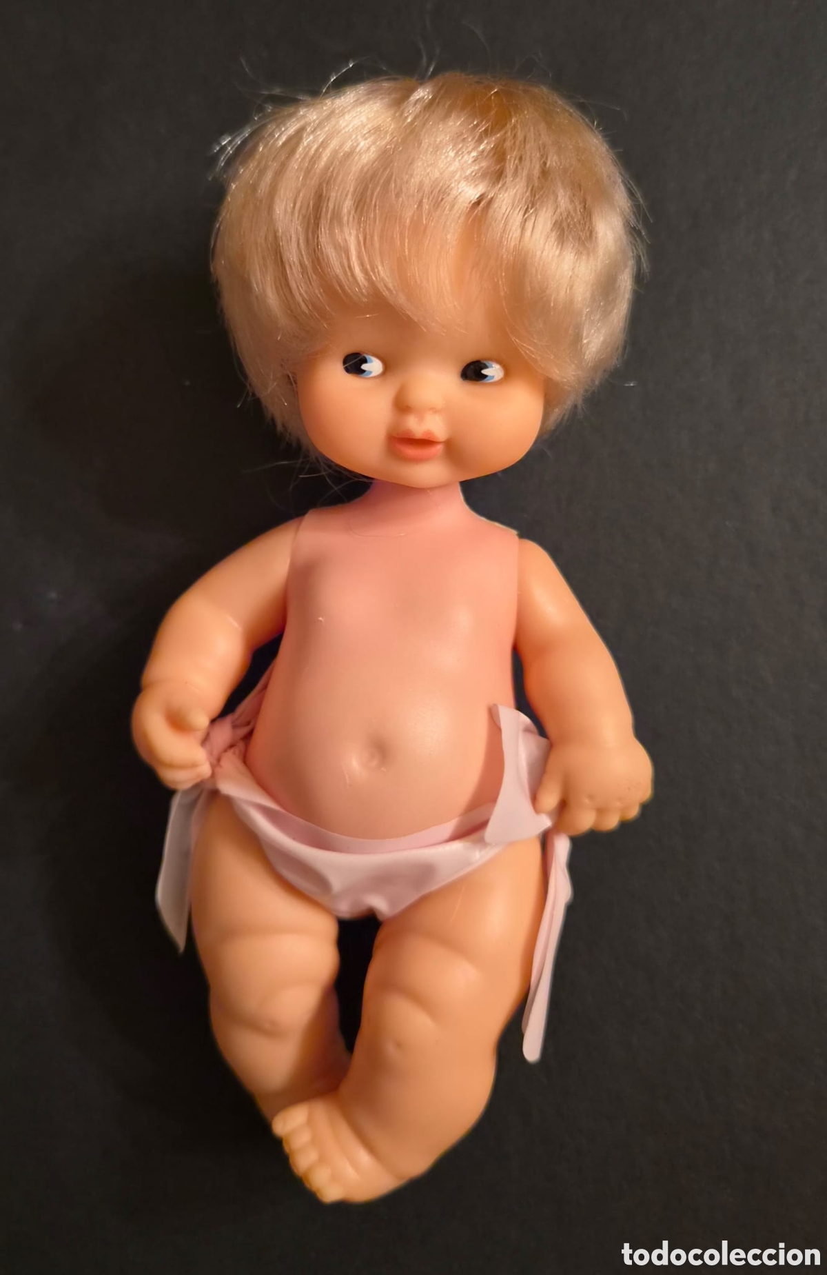Mu&ntilde;ecas Lesly y Barriguitas: ENV&Iacute;O GRATIS LOTE BARRIGUITAS RUBIA (NUCA 97) + ROPA ETIQUETADA FAMOSA 1900 SERIE 1, MANTITA, BABERO