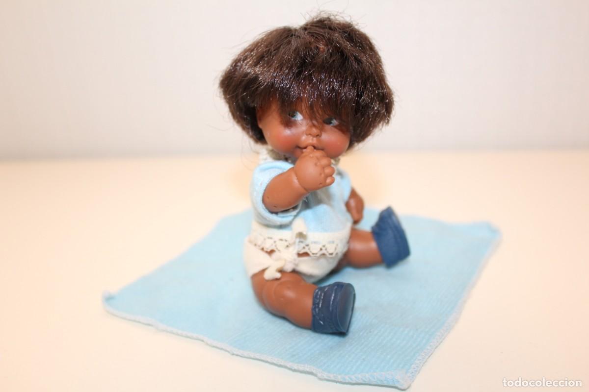 Mu&ntilde;ecas Lesly y Barriguitas: MU&Ntilde;ECA BARRIGUITAS DE FAMOSA NEGRITA
