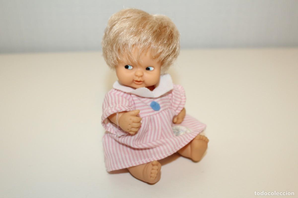 Mu&ntilde;ecas Lesly y Barriguitas: MU&Ntilde;ECA BARRIGUITAS DE FAMOSA HOROSCOPO - A&Ntilde;OS 80