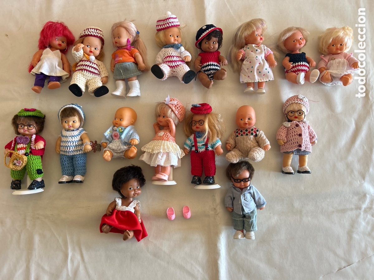 Mu&ntilde;ecas Lesly y Barriguitas: Fant&agrave;stico Lote de 17 Barriguitas - Foto 1