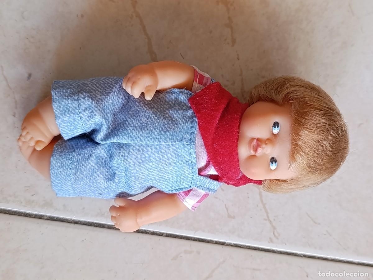 Lesly and Barriguitas dolls: Barriguitas Famosa Estados Unidos USA vintage marcada 97 con ropa