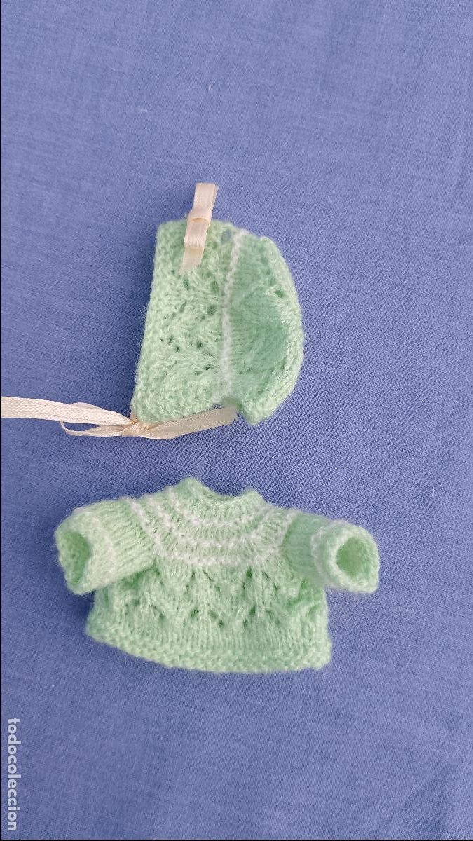 Mu&ntilde;ecas Lesly y Barriguitas: Antiguo conjunto de ropa de punto para mu&ntilde;ecas Barriguitas