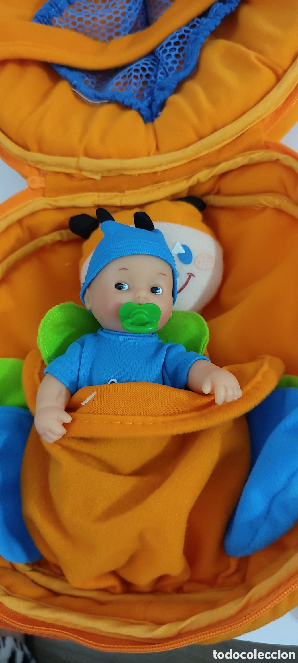 Mu&ntilde;ecas Lesly y Barriguitas: Mochila mu&ntilde;eca Barriguitas