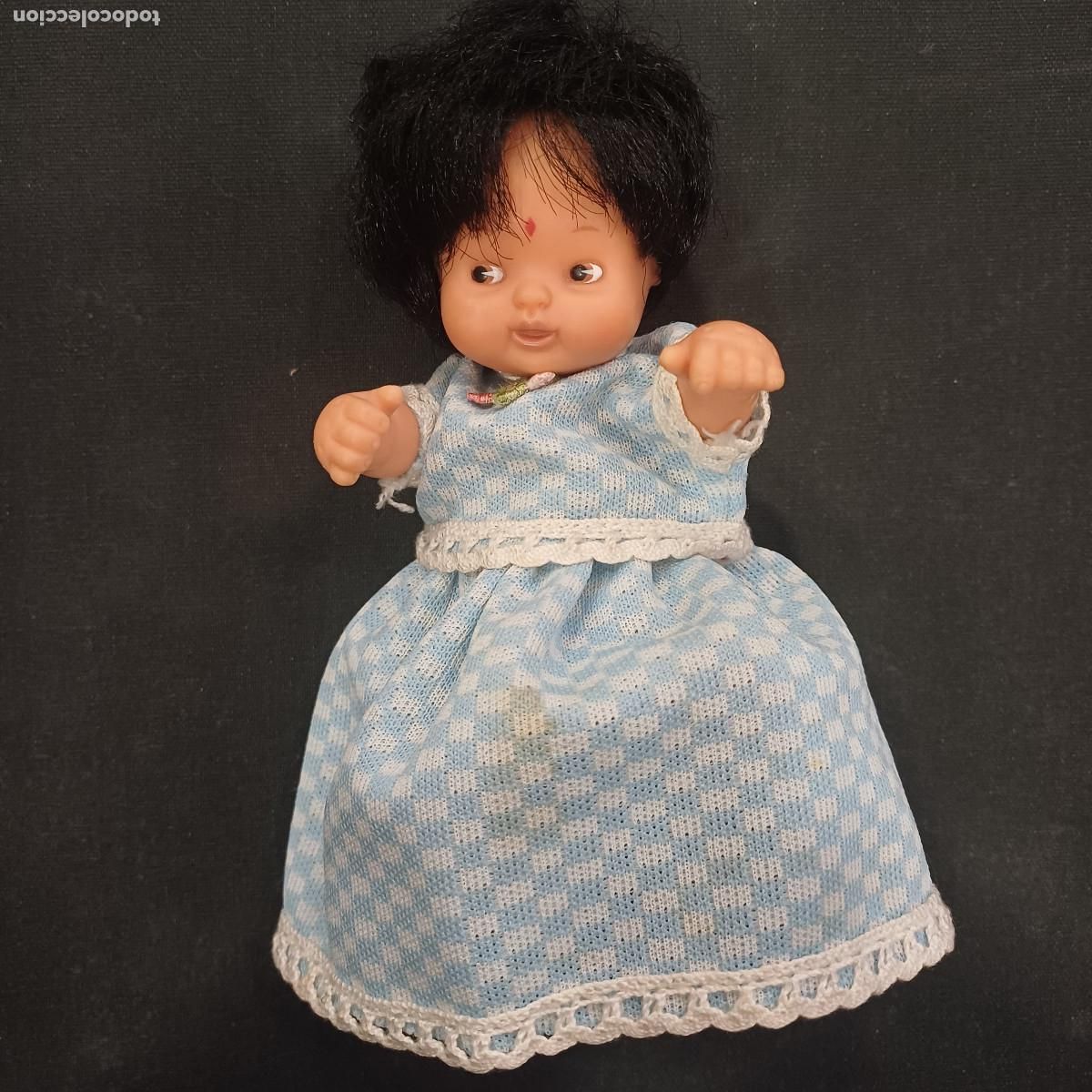 Mu&ntilde;ecas Lesly y Barriguitas: VESTIDO PASEO/BARRIGUITAS DE FAMOSA.