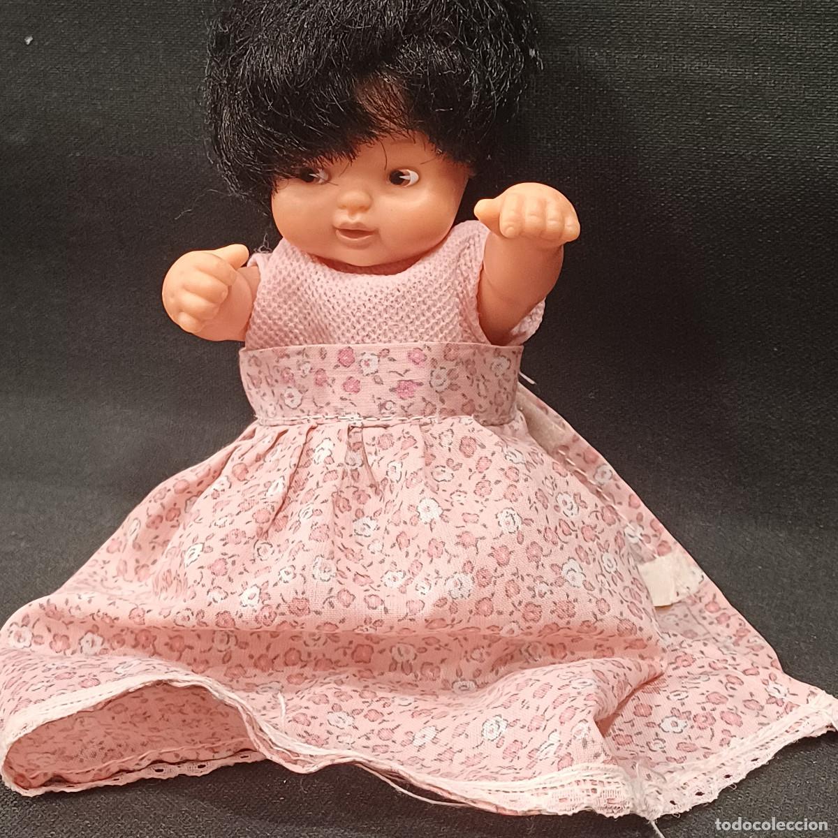 Mu&ntilde;ecas Lesly y Barriguitas: VESTIDO/CONJUNTO ROSA/BARRIGUITAS DE FAMOSA.
