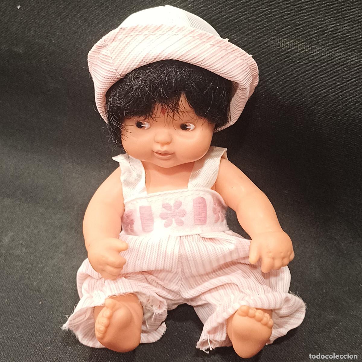 Puppen Lesly und Barriguitas : CONJUNTO PETO GORRO ROSA BARRIGUITAS DE FAMOSA.