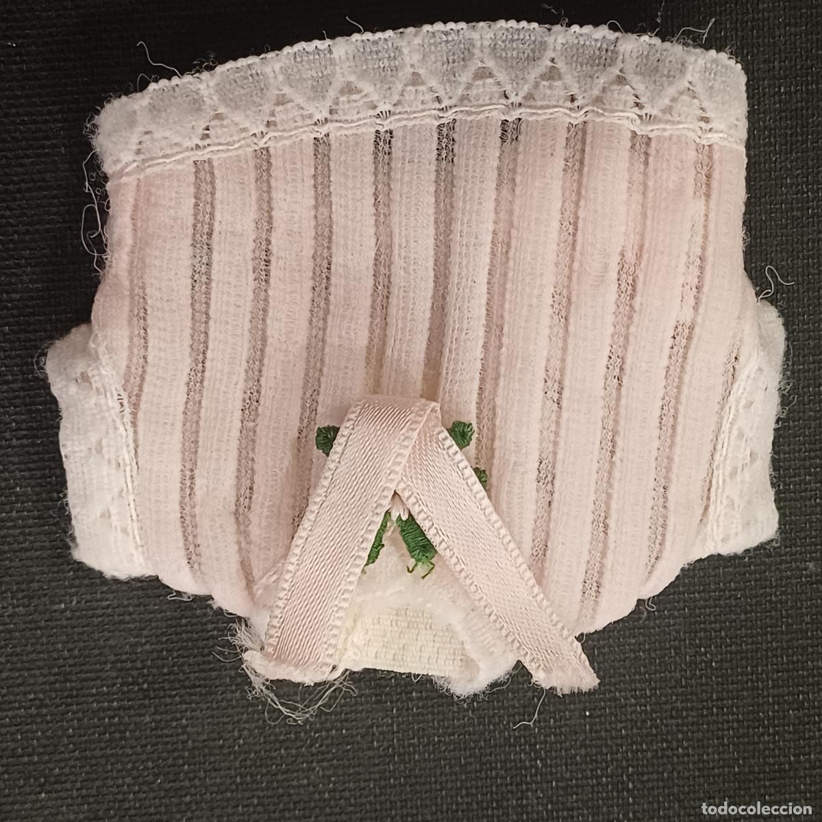 Mu&ntilde;ecas Lesly y Barriguitas: BLUSA/CAMISA ROSA BORDADA FLOR BARRIGUITAS DE FAMOSA.