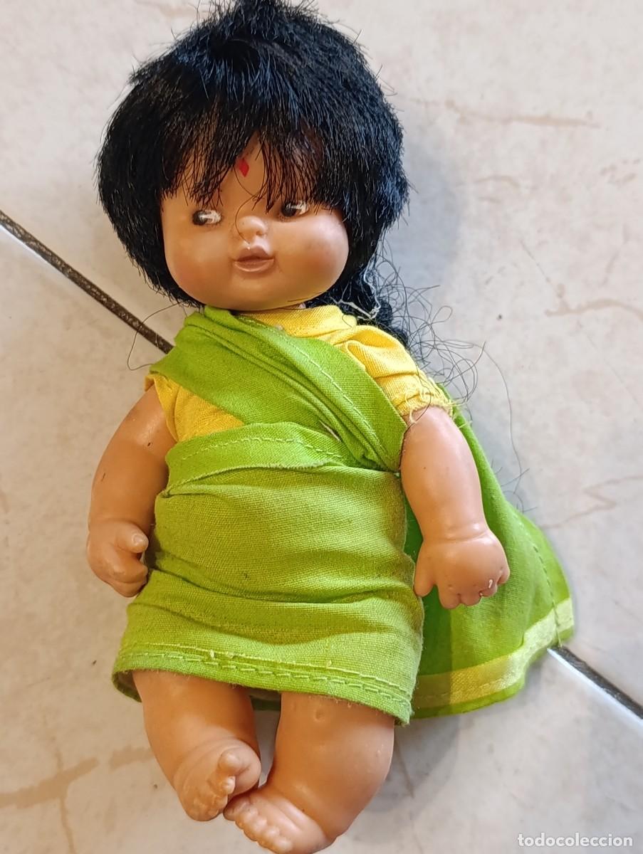 Mu&ntilde;ecas Lesly y Barriguitas: Barriguitas del Mundo India Hind&uacute; &ndash; Famosa &ndash; vestido tradicional verde