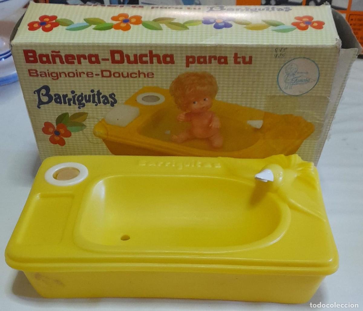 Mu&ntilde;ecas Lesly y Barriguitas: BA&Ntilde;ERA DUCHA DE BARRIGUITAS, MU&Ntilde;ECAS FAMOSA