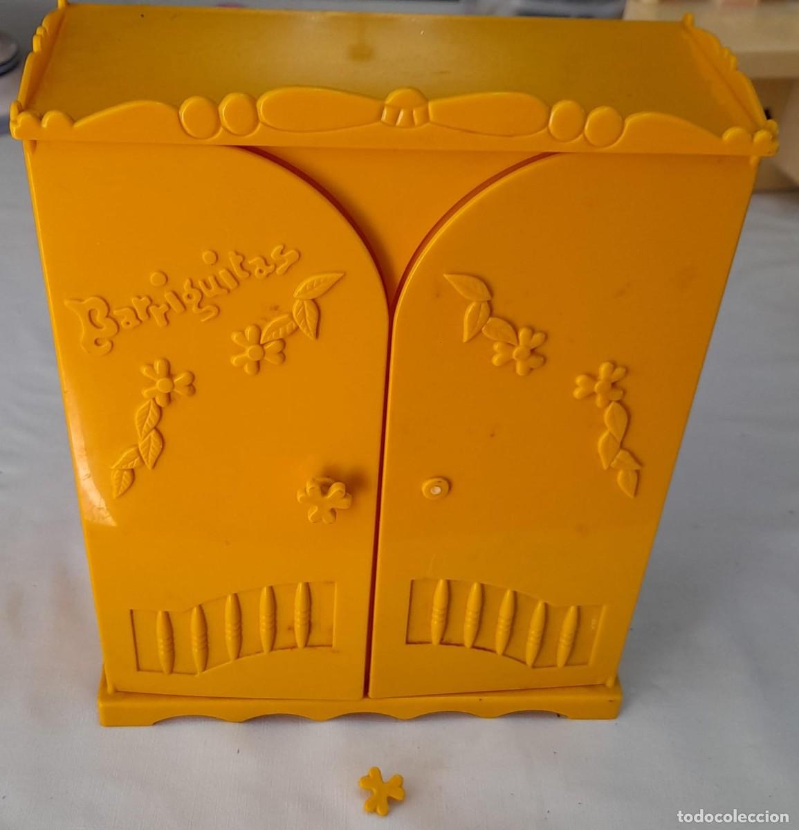 Mu&ntilde;ecas Lesly y Barriguitas: ARMARIO DE BARRIGUITAS