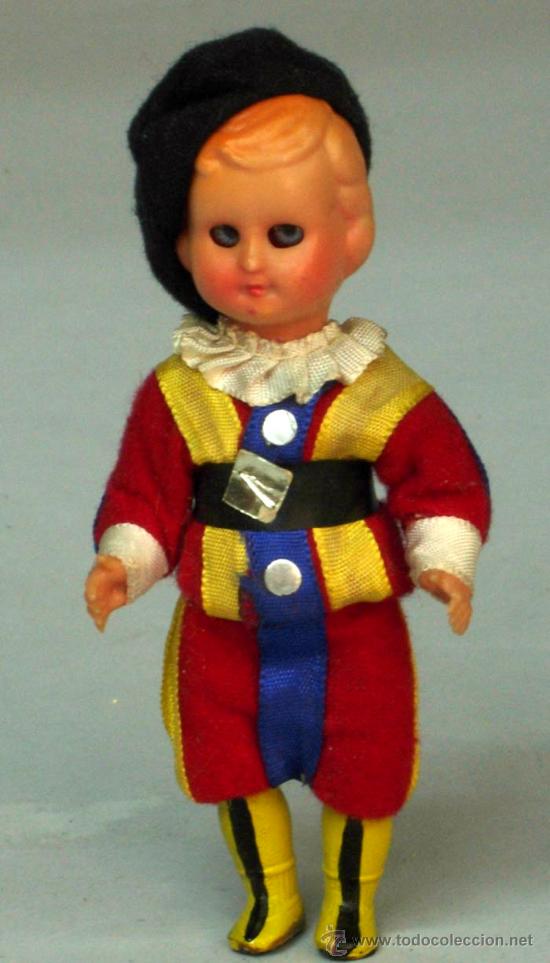 Mu&ntilde;ecas celuloide: Mu&ntilde;eco celuloide uniforme Guardia Suiza Vaticano Roma 13 cm - Foto 1