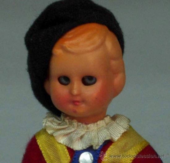 Mu&ntilde;ecas celuloide: Mu&ntilde;eco celuloide uniforme Guardia Suiza Vaticano Roma 13 cm - Foto 2