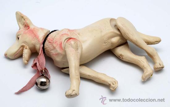 Mu&ntilde;ecas celuloide: Perro celuloide con cascabel TT Japan articulado a&ntilde;os 30 - Foto 1