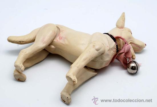 Mu&ntilde;ecas celuloide: Perro celuloide con cascabel TT Japan articulado a&ntilde;os 30 - Foto 2
