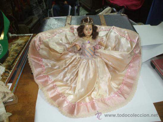 Mu&ntilde;ecas celuloide: Mu&ntilde;eca de 1943 sellada (leer descripcion ) - Foto 1