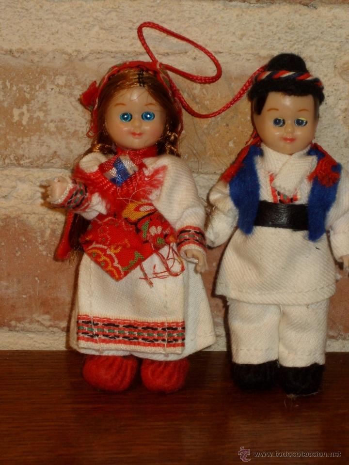 Mu&ntilde;ecas celuloide: PAREJA DE MU&Ntilde;ECOS DE CELULOIDE TRAJE REGIONAL. - Foto 3