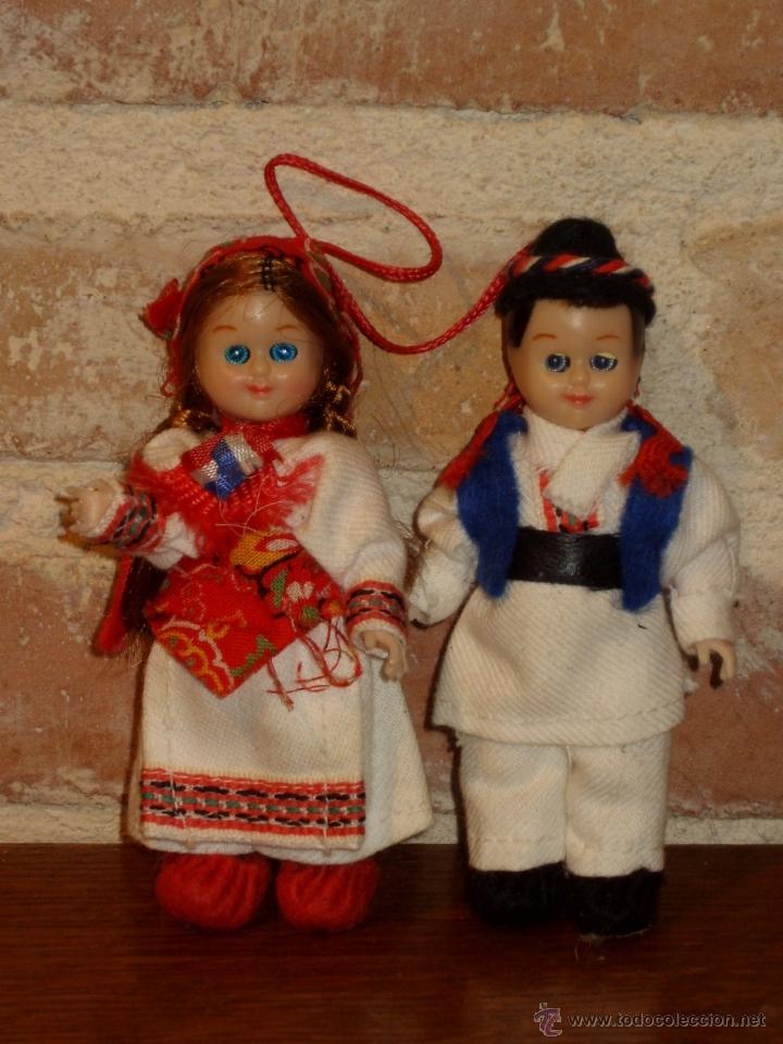 Mu&ntilde;ecas celuloide: PAREJA DE MU&Ntilde;ECOS DE CELULOIDE TRAJE REGIONAL. - Foto 4