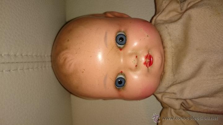 Mu&ntilde;ecas celuloide: Mu&ntilde;eca bebe celuloide de 36 cm ojos de cristal cuerpo de trapo - Foto 2