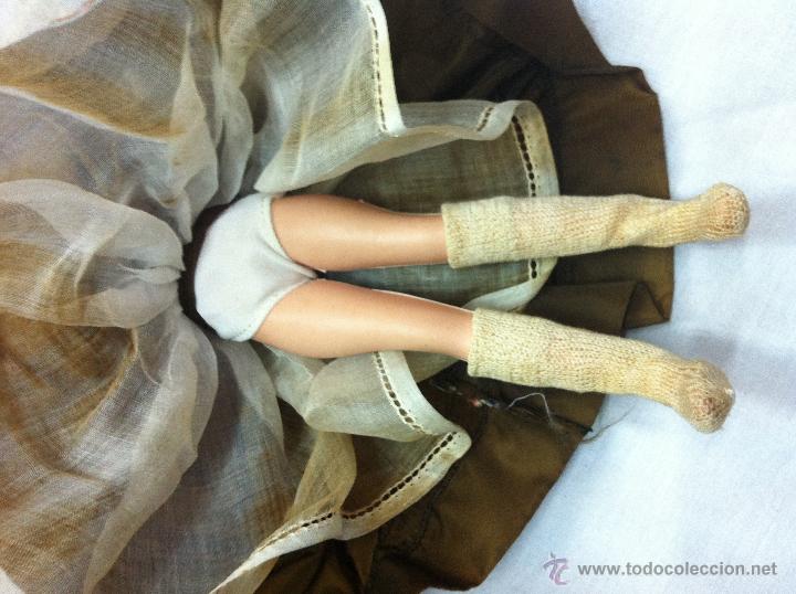 Mu&ntilde;ecas celuloide: Mu&ntilde;eca con traje regional de la Breta&ntilde;a francesa. - Foto 5