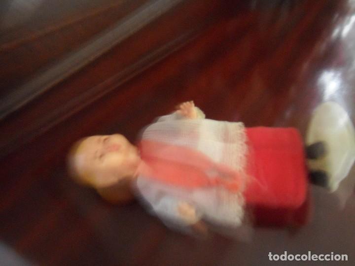 Mu&ntilde;ecas celuloide: Gracioso monaguillo antig&uuml;o en celuloide, 10 cms. altura - Foto 3