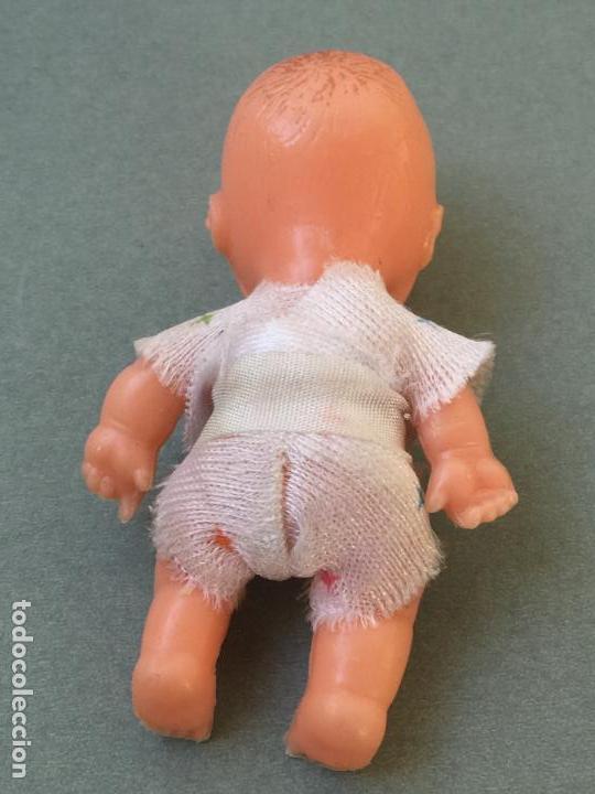 Mu&ntilde;ecas celuloide: Curioso mu&ntilde;eco antiguo de celuloide. Mide unos 8cms de altura. - Foto 5