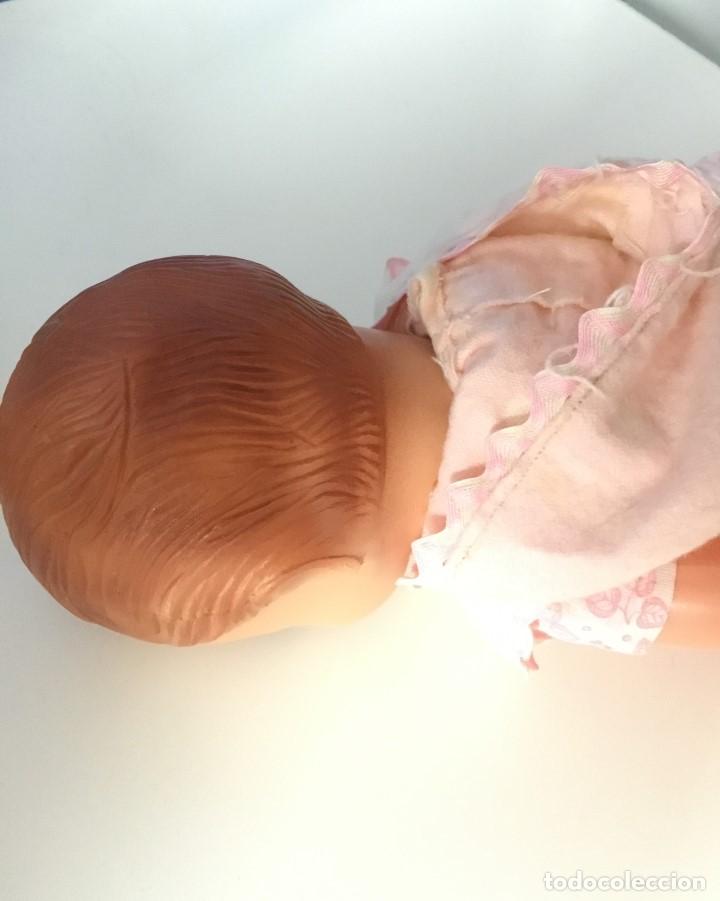 Mu&ntilde;ecas celuloide: Mu&ntilde;eca cabeza de celuloide y cuerpo de pl&aacute;stico. A&ntilde;os 50-60 - Foto 6