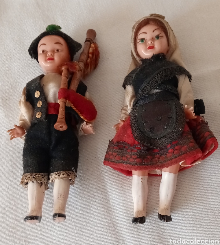 Mu&ntilde;ecas celuloide: Antiguos mu&ntilde;ecos a&ntilde;os 50, trajes regionales en celuloide - Foto 6
