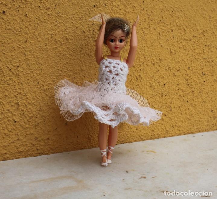 Mu&ntilde;ecas celuloide: Bailarina de celuloide de ojos durmientes, a&ntilde;os 50 - Foto 2