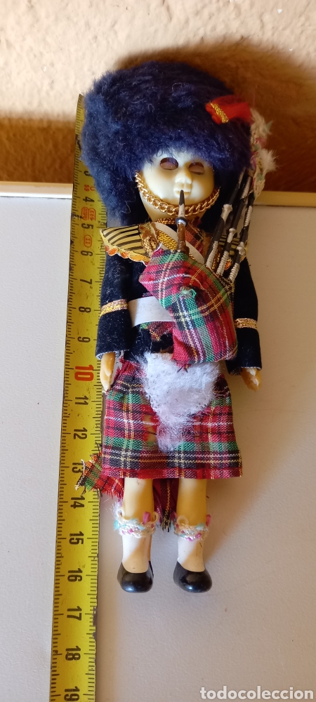 Mu&ntilde;ecas celuloide: MU&Ntilde;ECOS SOLDADO ESCOCES LOTE DE DOS OJOS DURMIENTES - Foto 15