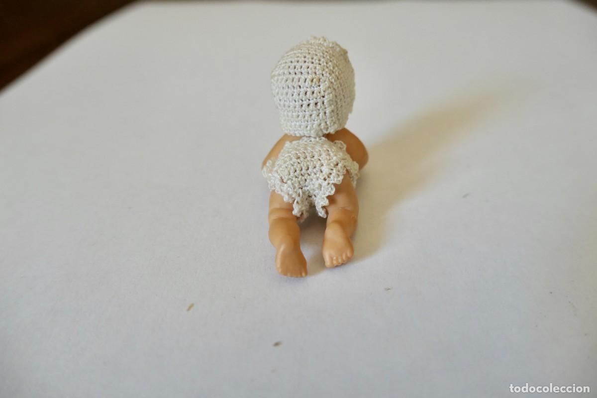 Mu&ntilde;ecas celuloide: peque&ntilde;o bebe de celuloide flexible 4 cm - Foto 4