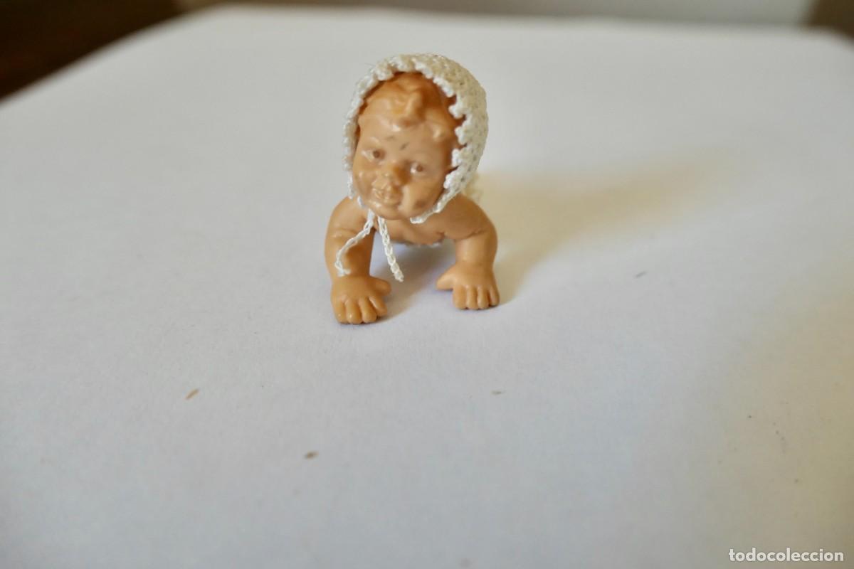 Mu&ntilde;ecas celuloide: peque&ntilde;o bebe de celuloide flexible 4 cm - Foto 5