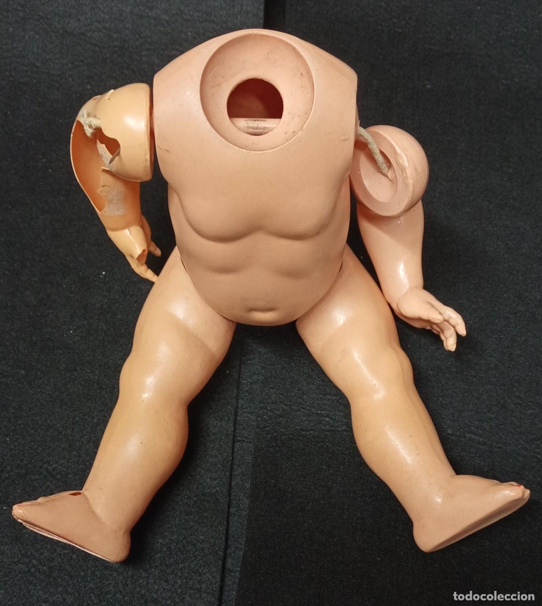 Mu&ntilde;ecas celuloide: Mu&ntilde;eca de celuloide Schutz Marke. Con vestidos a&ntilde;os 20. - Foto 8