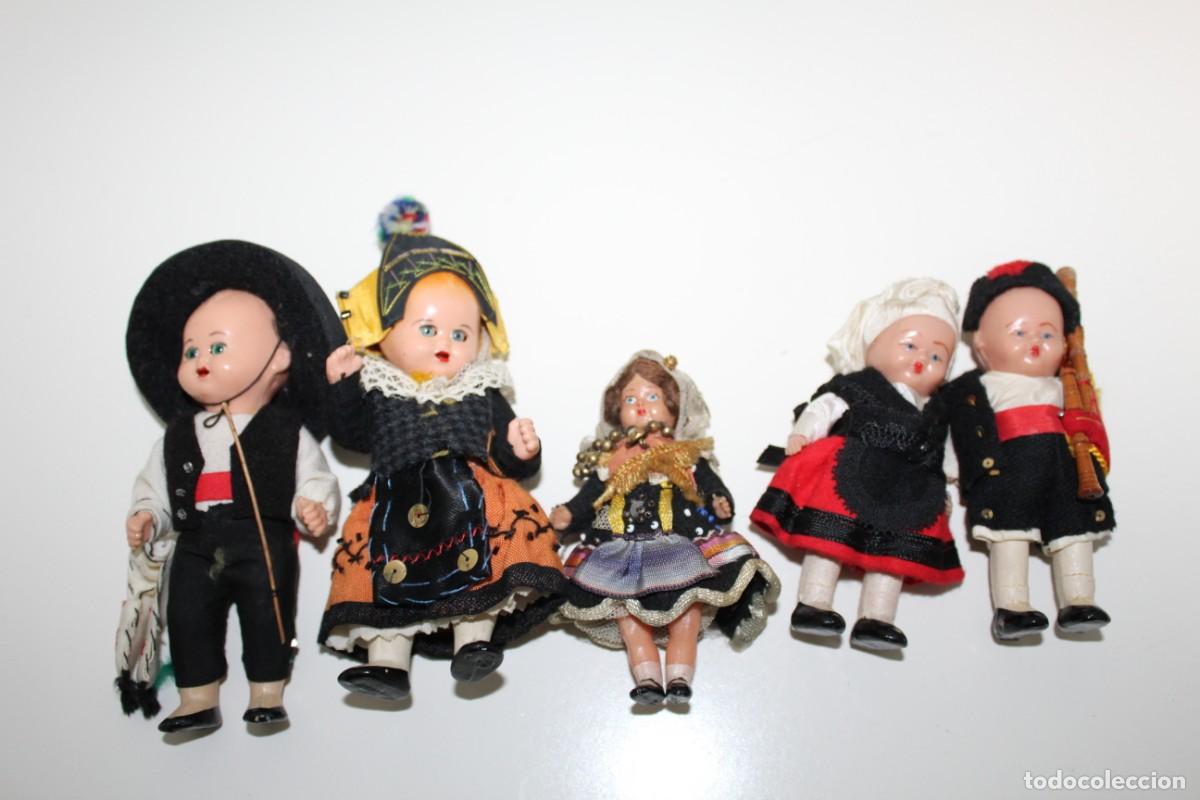 Mu&ntilde;ecas celuloide: LOTE DE MU&Ntilde;ECAS REGIONALES DE CELULOIDE - A&Ntilde;OS 60 - Foto 2