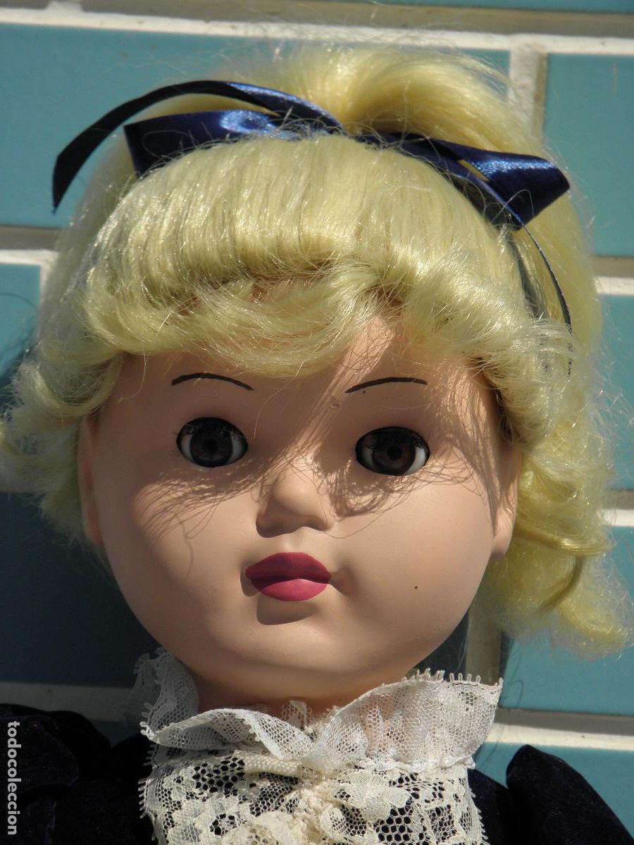 Mu&ntilde;ecas celuloide: Antigua mu&ntilde;eca de celuloide de 63 cm - Foto 2