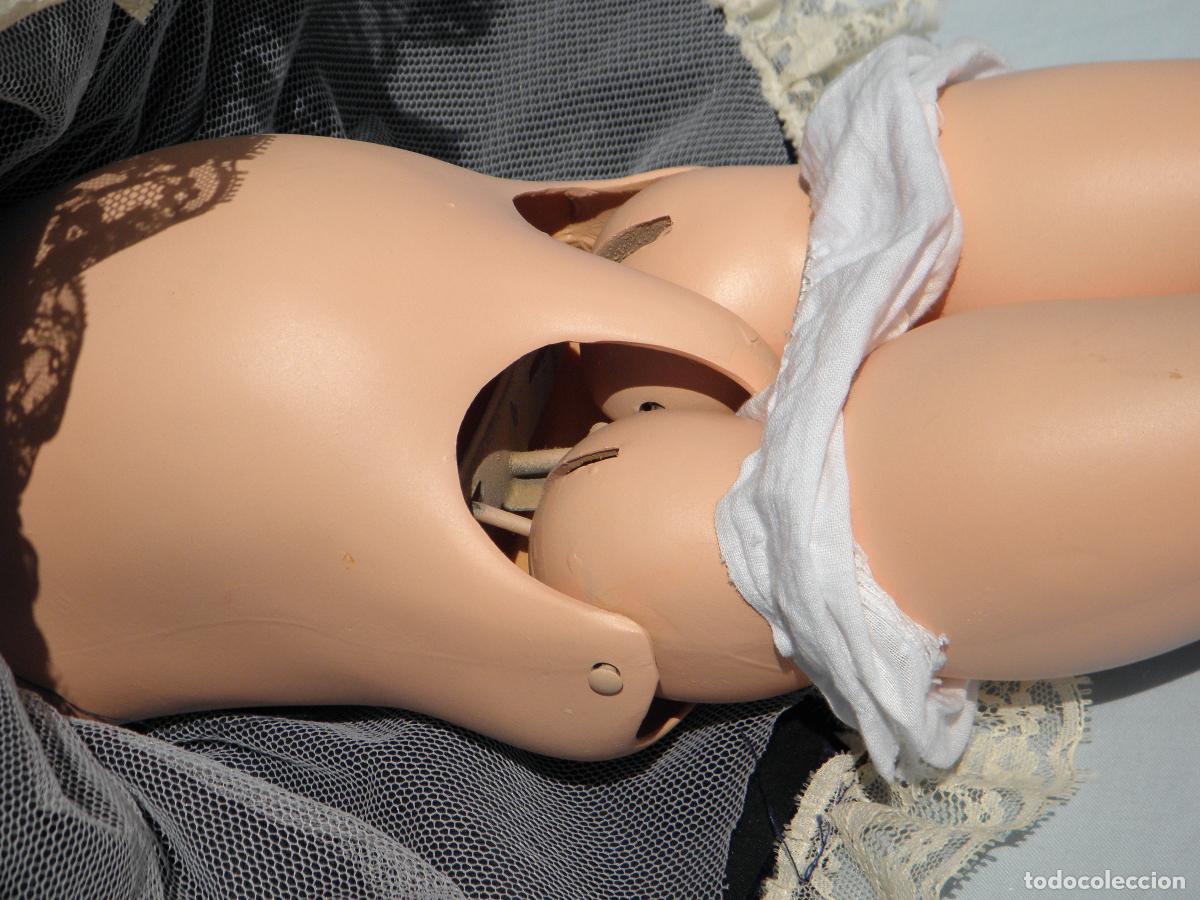 Mu&ntilde;ecas celuloide: Antigua mu&ntilde;eca de celuloide de 63 cm - Foto 10