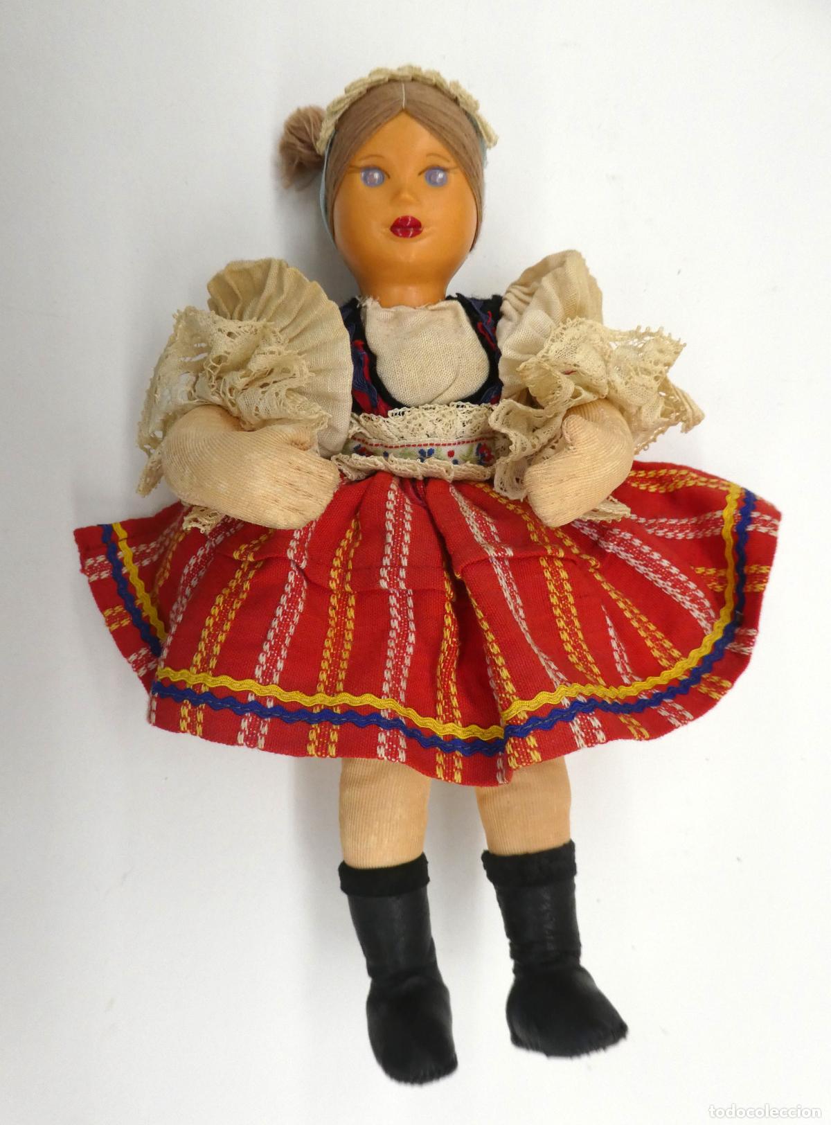 Mu&ntilde;ecas celuloide: Antigua mu&ntilde;eca tradicional de trapo, cabeza de celuloide, mide 23 cm. - Foto 1