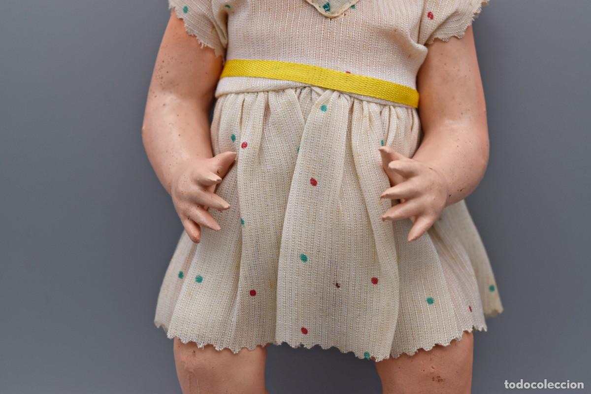 Mu&ntilde;ecas celuloide: Mu&ntilde;eca / beb&eacute; antiguo celuloide y composici&oacute;n, incorpora llor&oacute;n - Foto 6