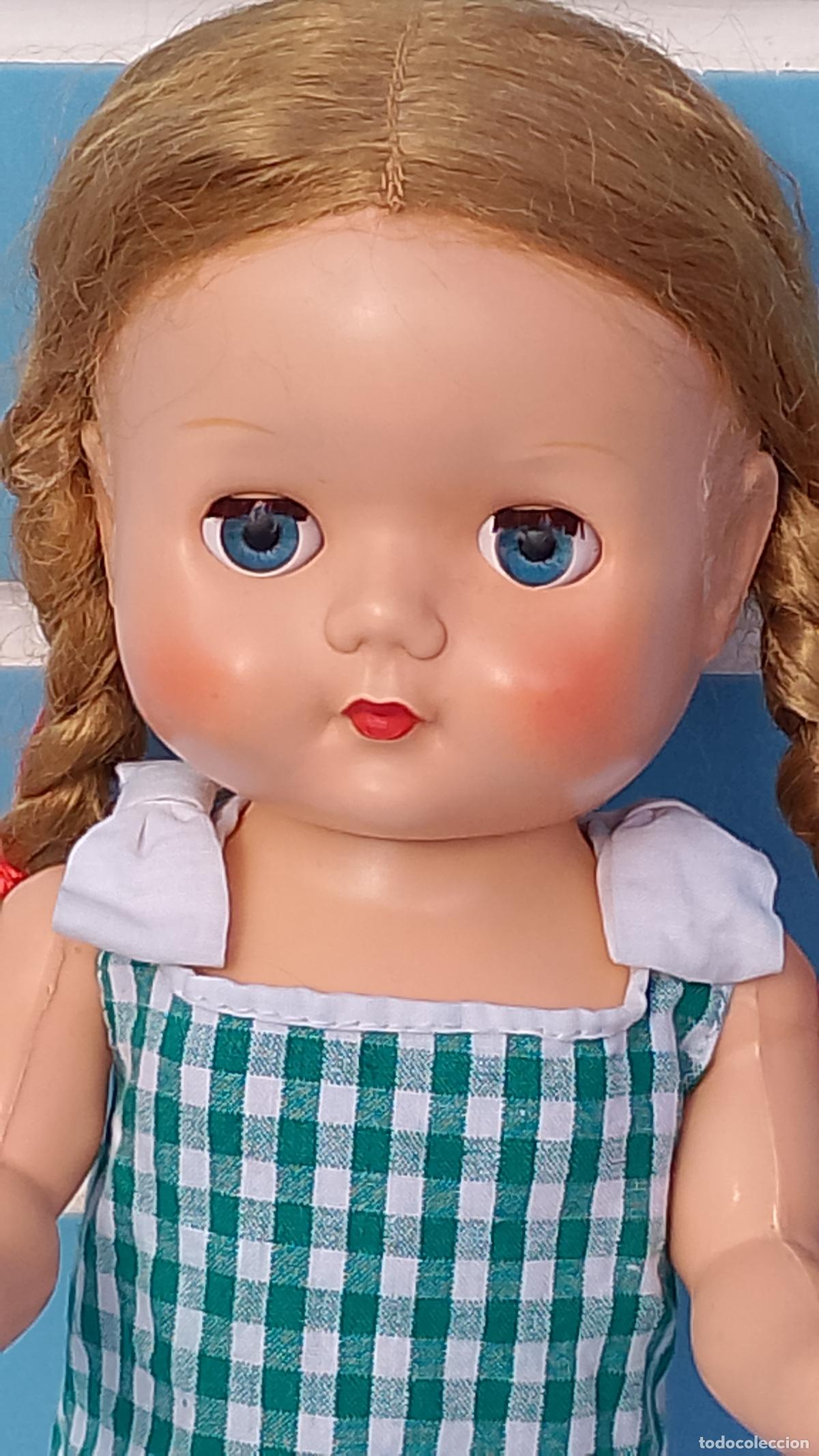 Mu&ntilde;ecas celuloide: Antigua mu&ntilde;eca inglesa de los a&ntilde;os 50 - Foto 2
