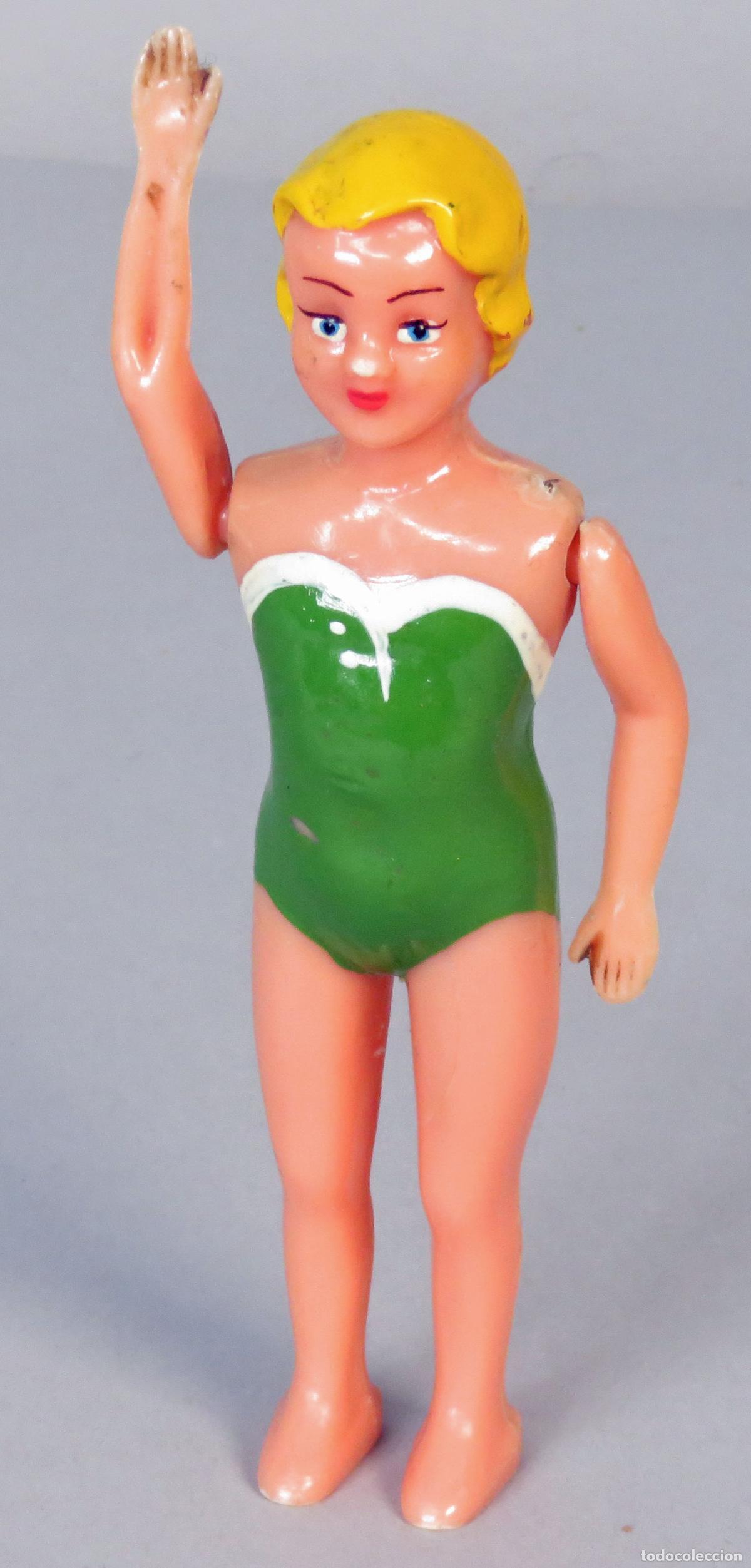 Mu&ntilde;ecas celuloide: Mu&ntilde;eca nadadora celuloide a&ntilde;os 40 - 50 13 cm - Foto 1