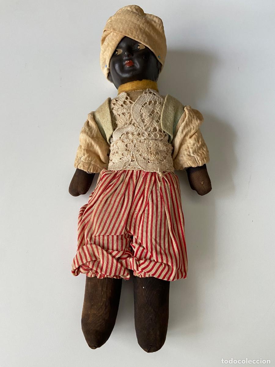 Mu&ntilde;ecas celuloide: 259-3. Mu&ntilde;eco negro de trapo y celuloide. A&ntilde;os 20. 40 cm - Foto 2